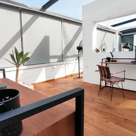 Mucho Loft 아파트 *
